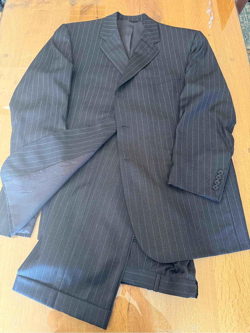 Austin Taylor platinum, Men's Charcoal Pinstripe Two-Piece Suit Blazer and Pants